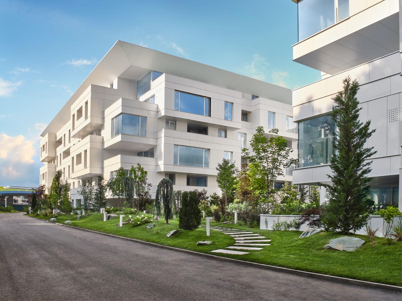 Luxury Apartment Community